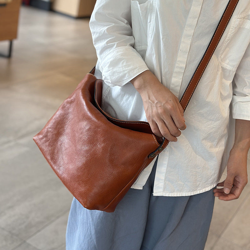 Women's Summer Cowhide Simple Leather Retro Large Crossbody Bags