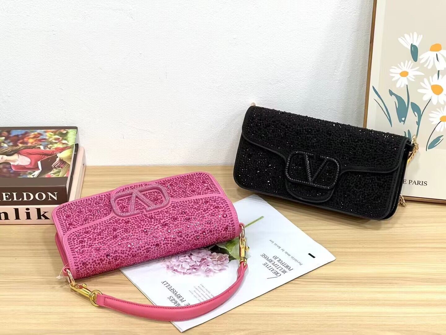 Women's Mini Diamond Rhinestone Flip Retro Bags