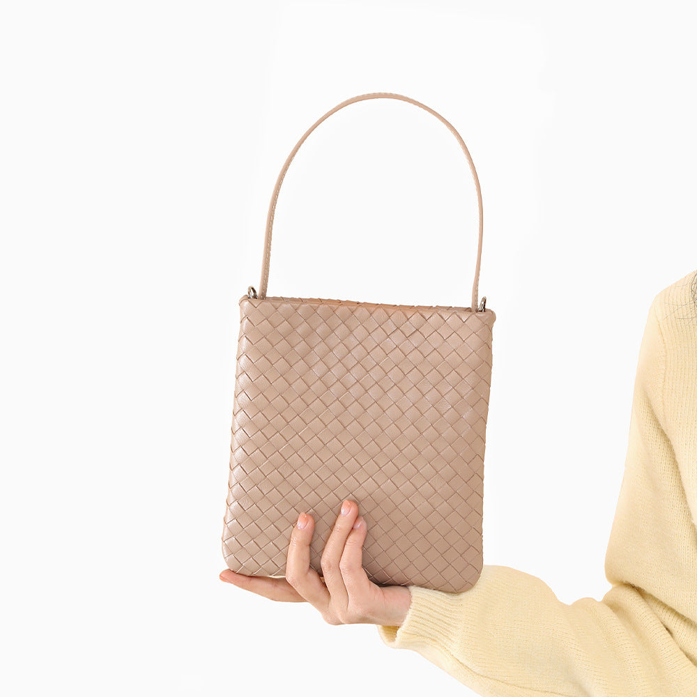 Women's Spring Sheepskin Minority Simple Woven Vintage Bags