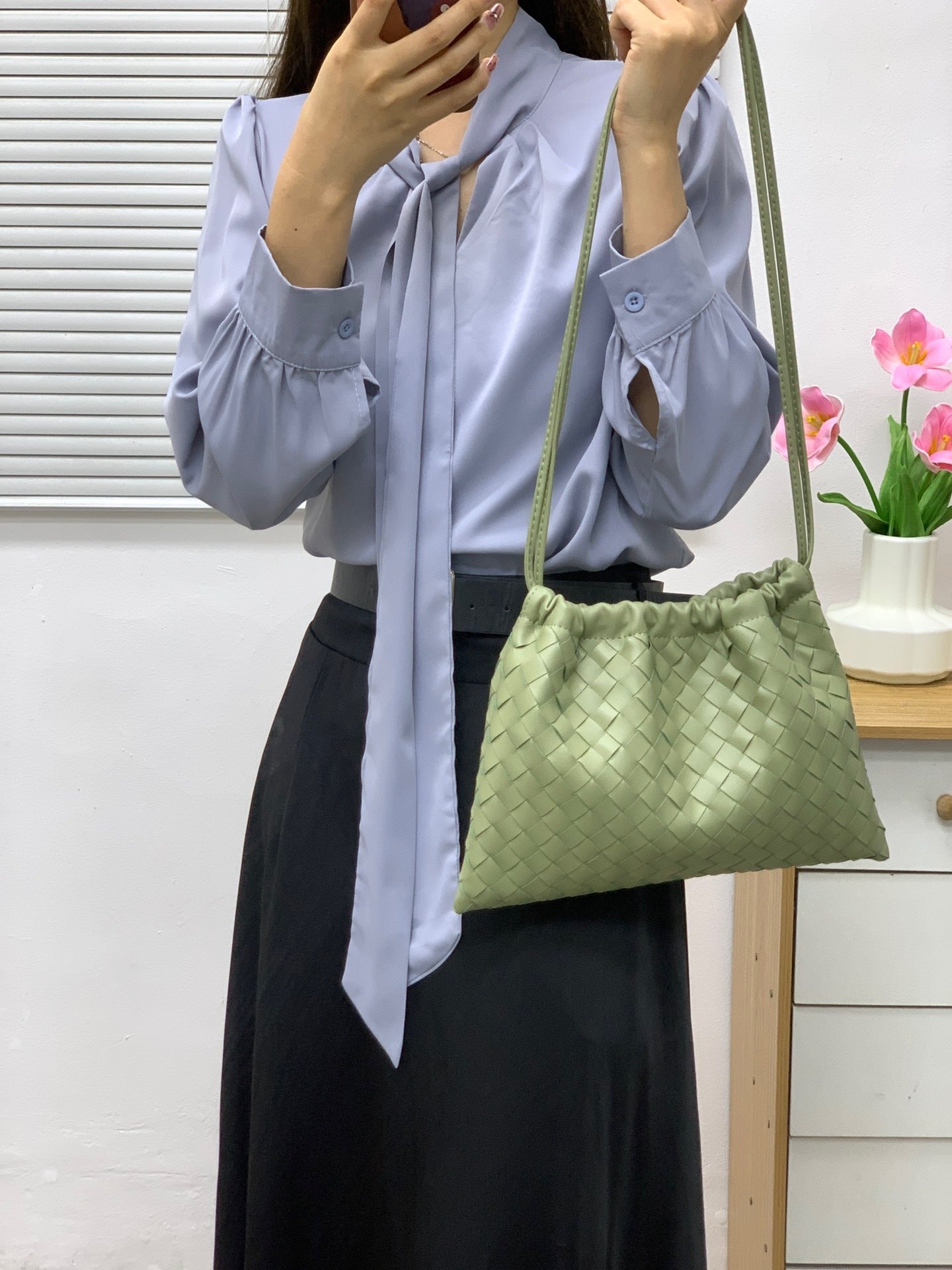 Women's Sheepskin Woven Garbage Clutch Drawstring Lucky Shoulder Bags