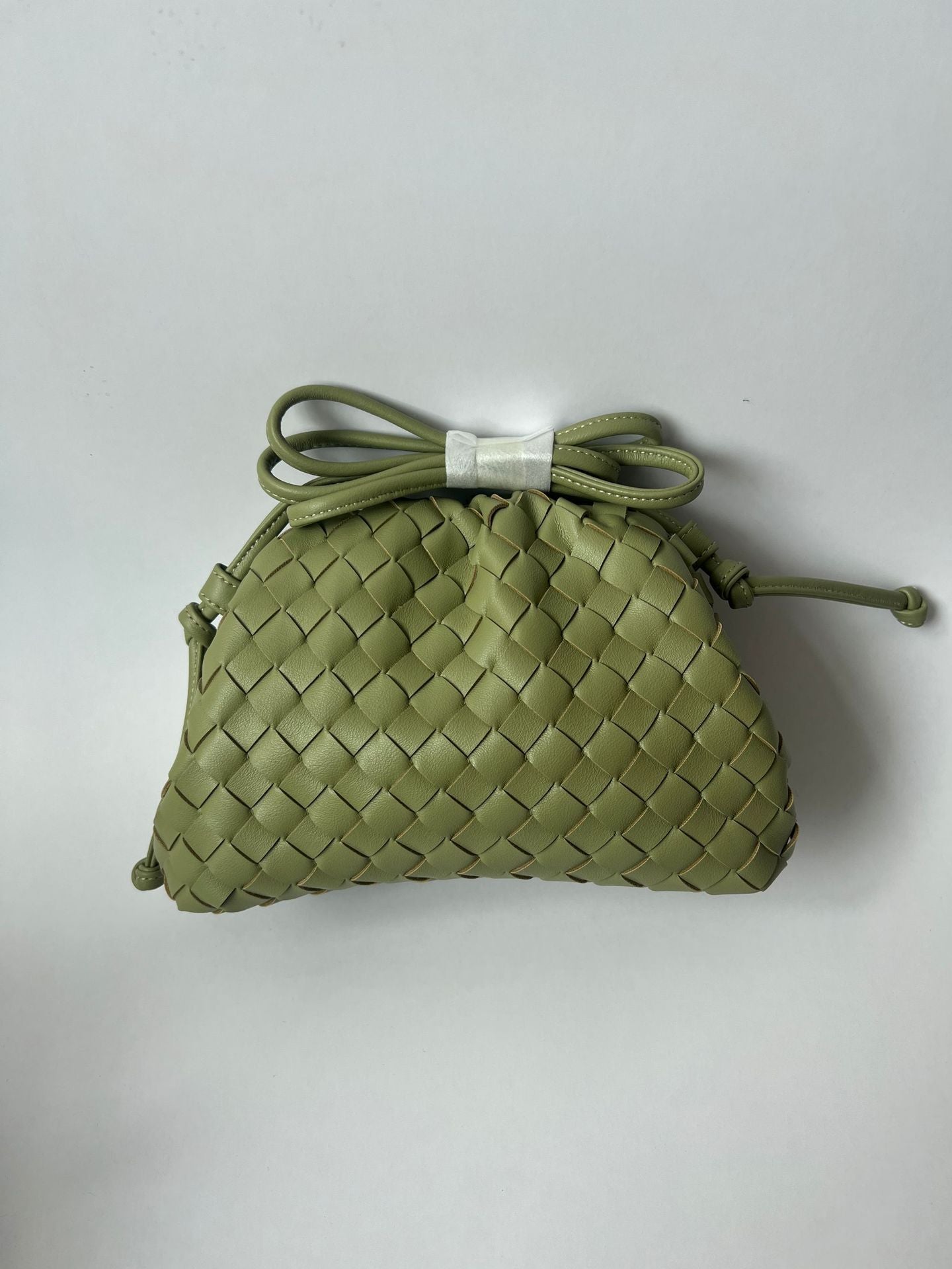 Women's Niche Woven Cloud Hand-held Soft Leather Dumpling Handbags