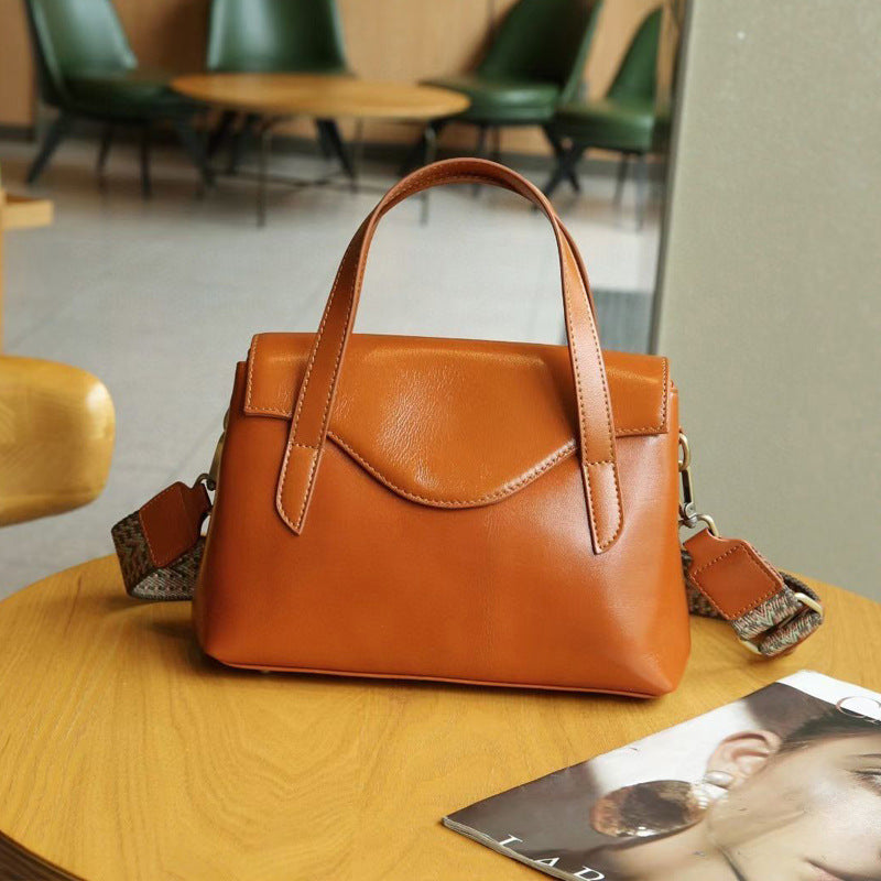 Women's Leather High Sense Vegetable Tanned Cow Shoulder Bags