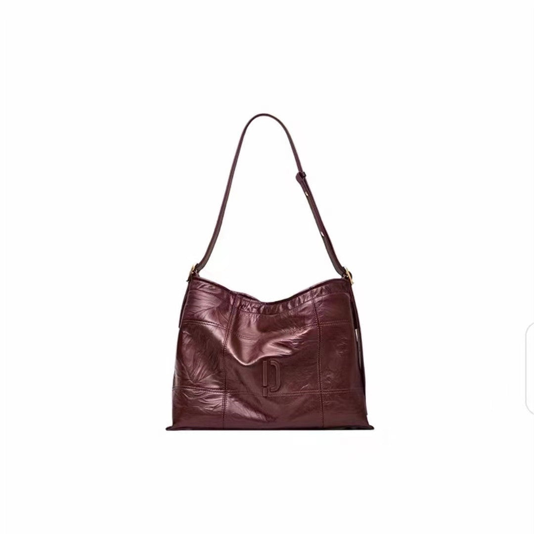 For Daily Necessity Design Series Chain Size Soft Handbags