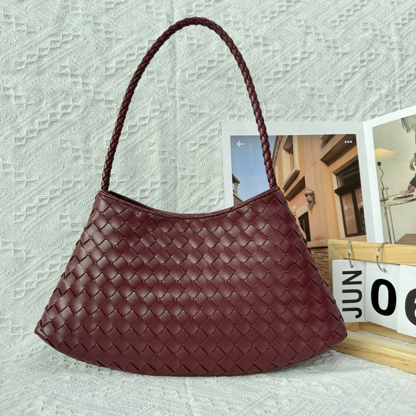 Women's Handmade Woven High-grade French Food Basket Shoulder Bags