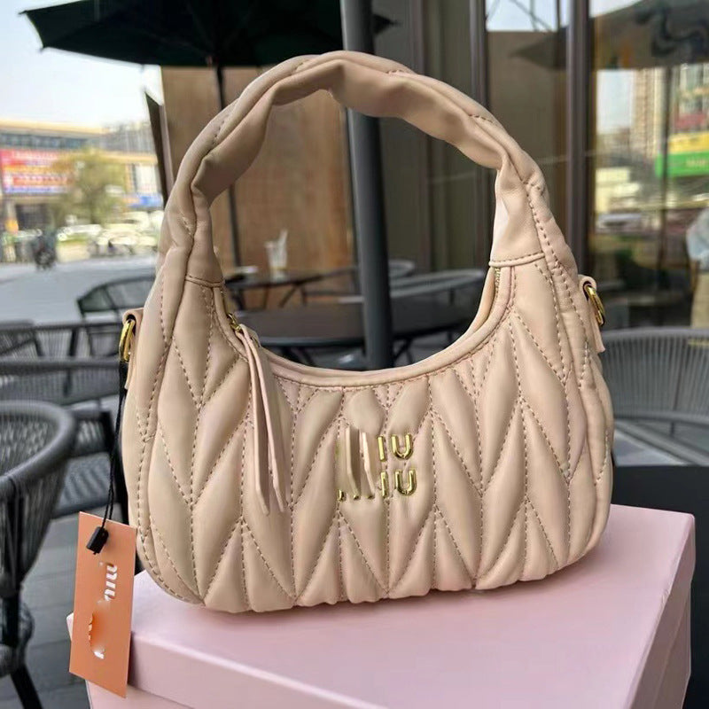 Women's Home Portable Underarm Pleated Cloud Fashion Armpit Bags