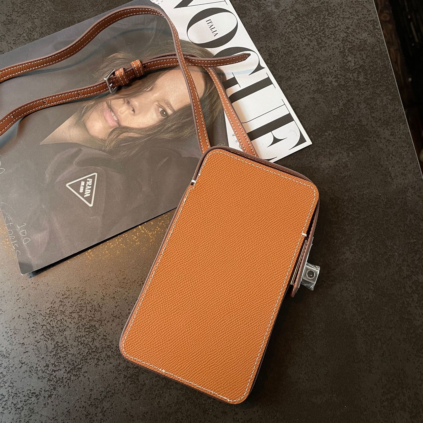 Women's Mobile Fashion Genuine Leather Box Simple Solid Crossbody Bags