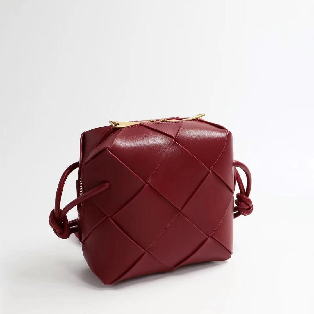 Women's Woven High-grade Genuine Leather Plaid Lunch Crossbody Bags