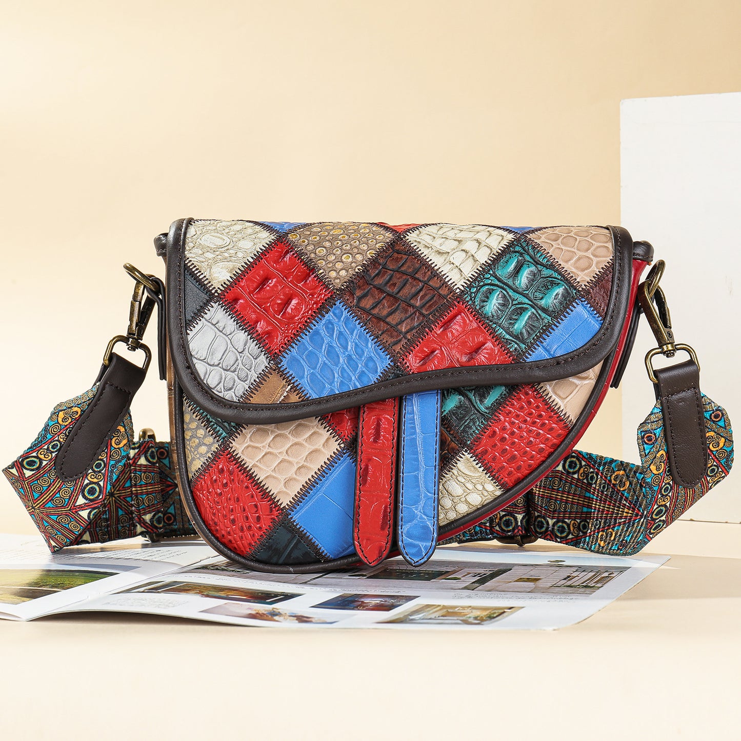 Women's Diamond Pattern Leather Stitching Ethnic Style Bags