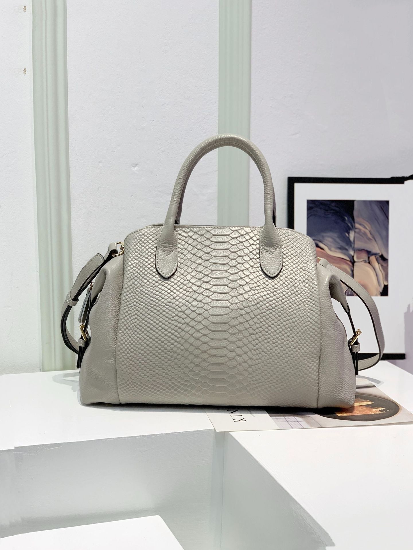 Women's Genuine Leather High-grade Light Luxury Crocodile Handbags