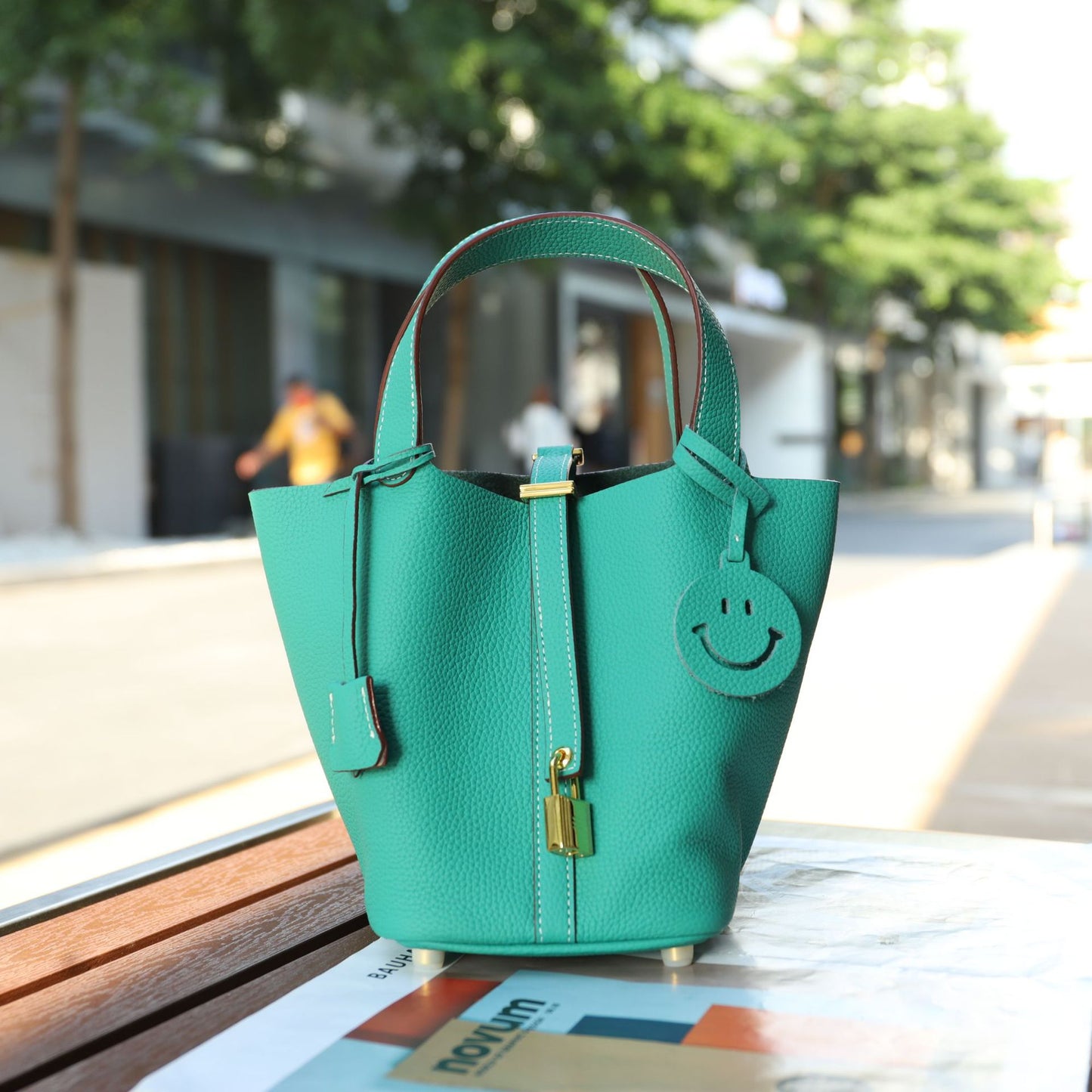 Women's First Layer Cowhide Leather Tide Match Handbags