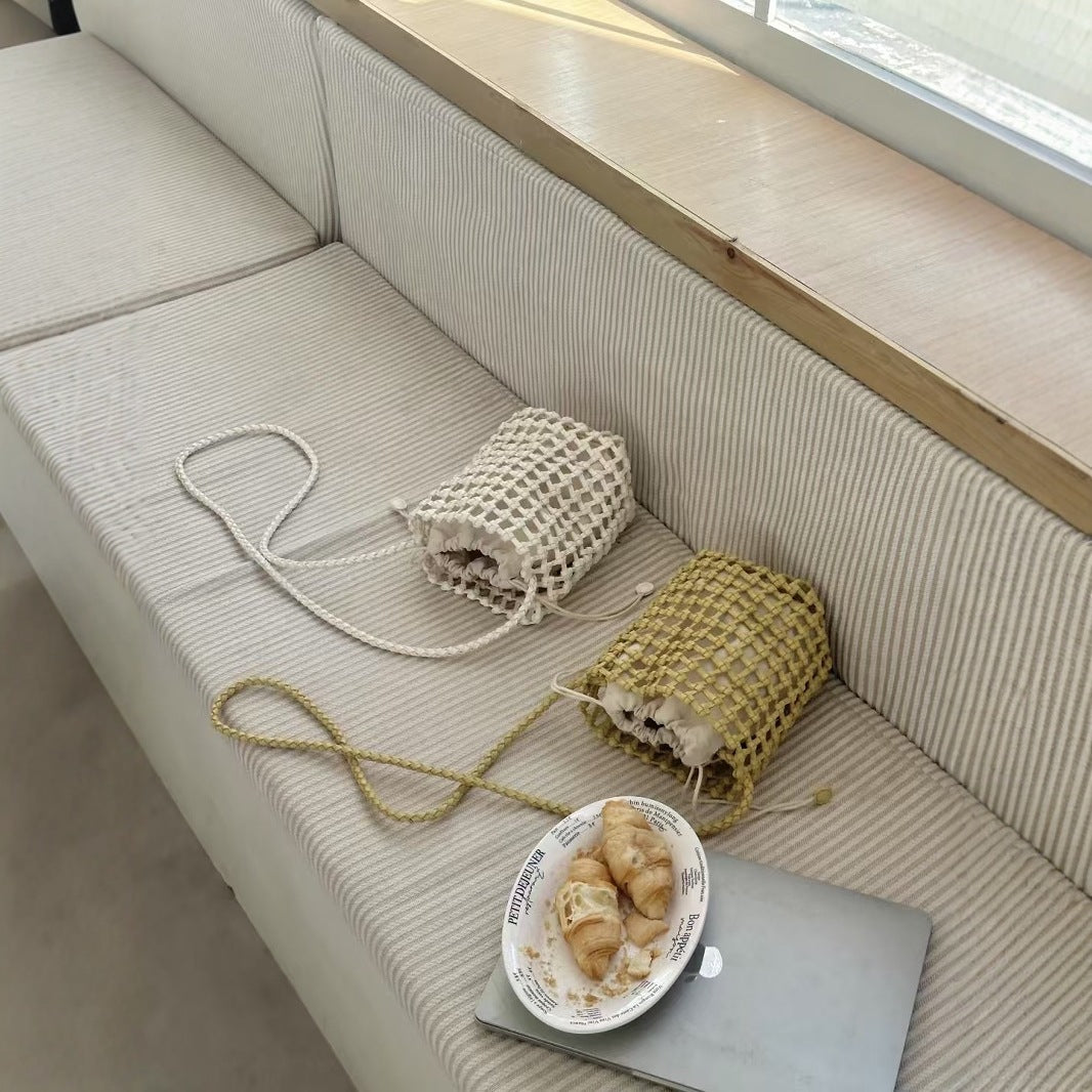 Women's Beautiful Little Retro Woven Personality Delicate Mobile Western Crossbody Bags