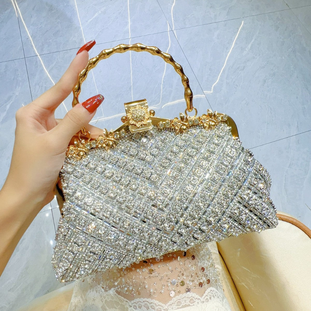 Dress Rhinestone Diamond Chain Clutch Portable Handbags