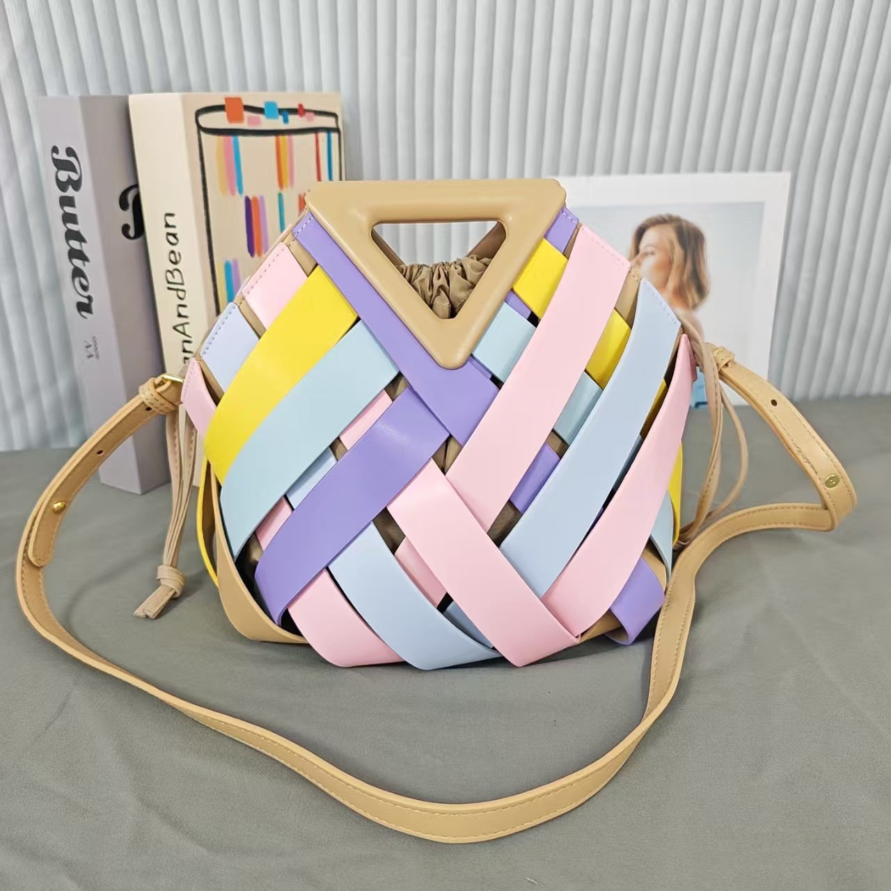 Women's Basket Design Elegant Fashion Inverted Triangle Bags
