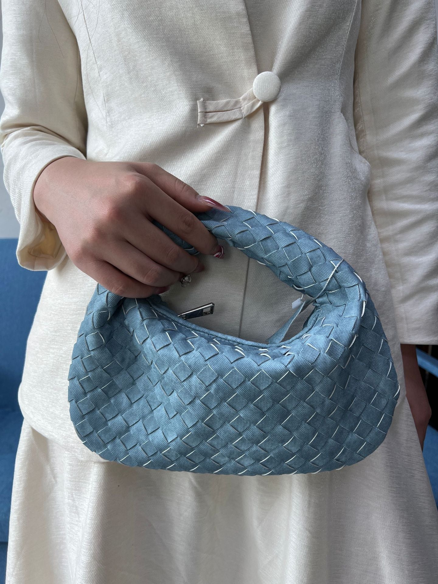 Classic Trendy Cool Hand-woven Horn Portable Handbags