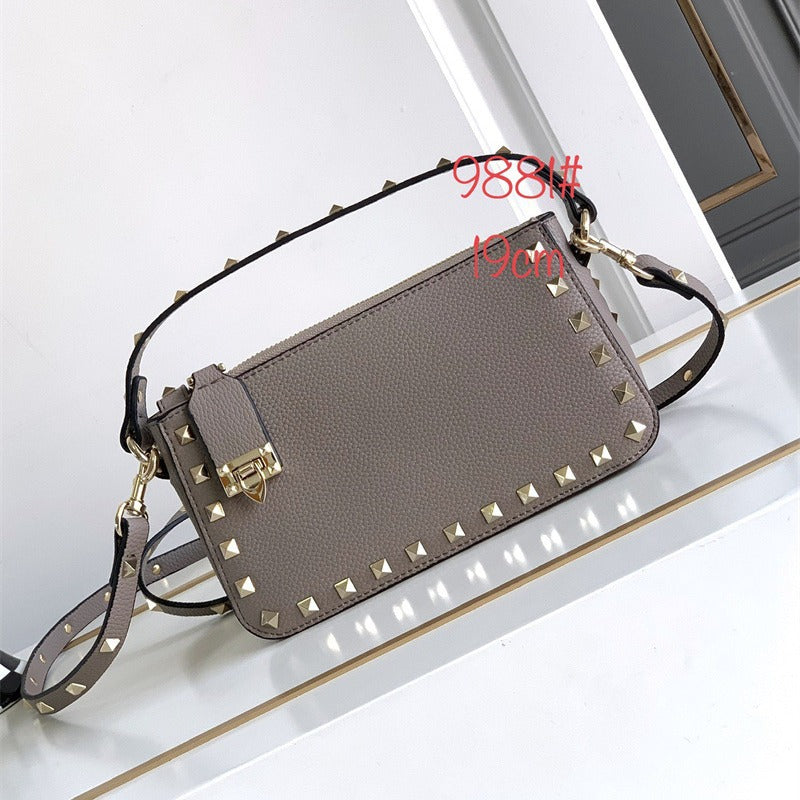 Studded Underarm Toe Cap Layer Versatile Crossbody Bags