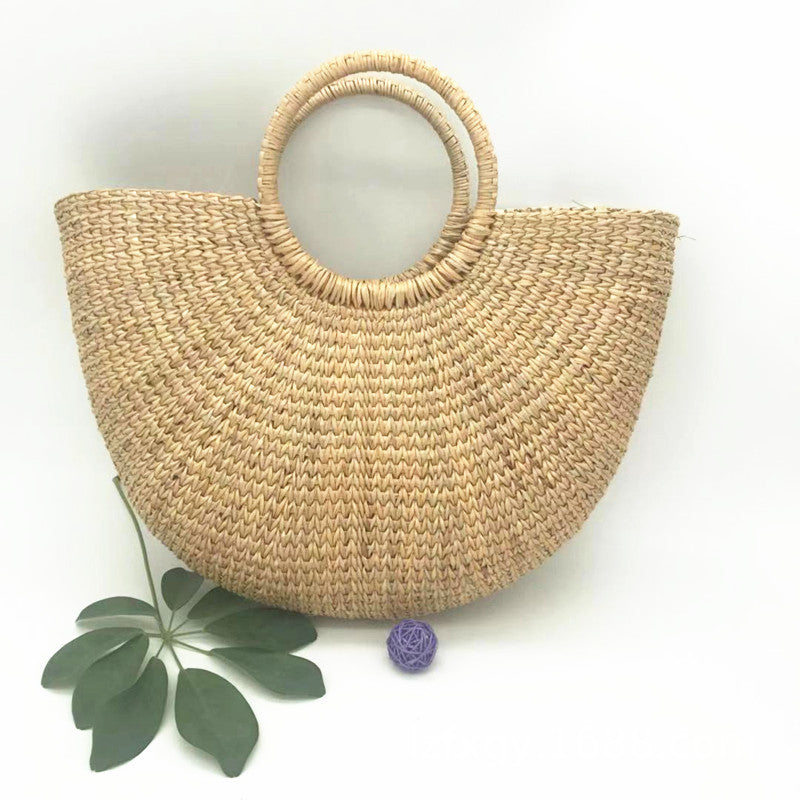 Handmade Straw Moon Shape Beach Leisure Handbags