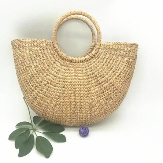 Handmade Straw Moon Shape Beach Leisure Handbags