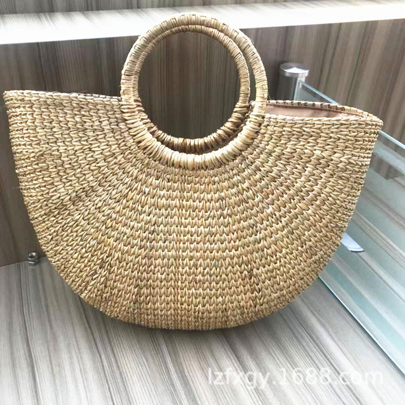 Handmade Straw Moon Shape Beach Leisure Handbags