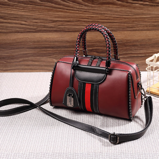 Women's Fashionable Retro Contrast Color Weave Portable Shoulder Bags