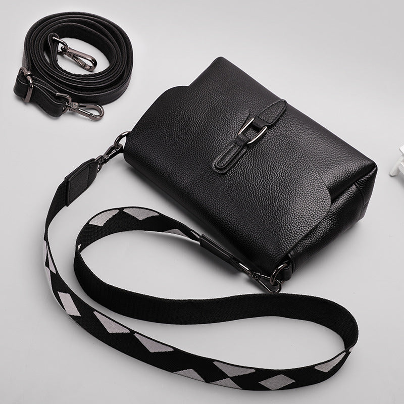 Women's Solid Color Simple Leather Lightweight High-grade Crossbody Bags