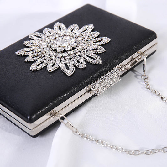 Women's Cool Rhinestone Sunflower Dinner Chain Evening Bags