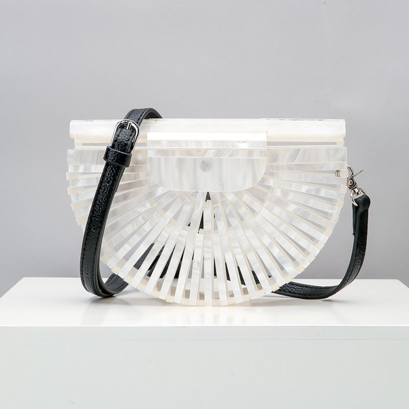Women's Hollow Clutch Fashion Bamboo Basket Vacation Evening Bags