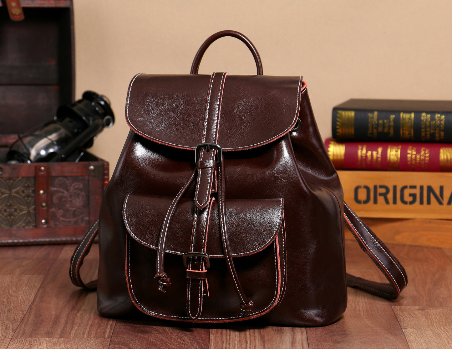 Women's Spring Fashion Closed Flip Korean Style Backpacks