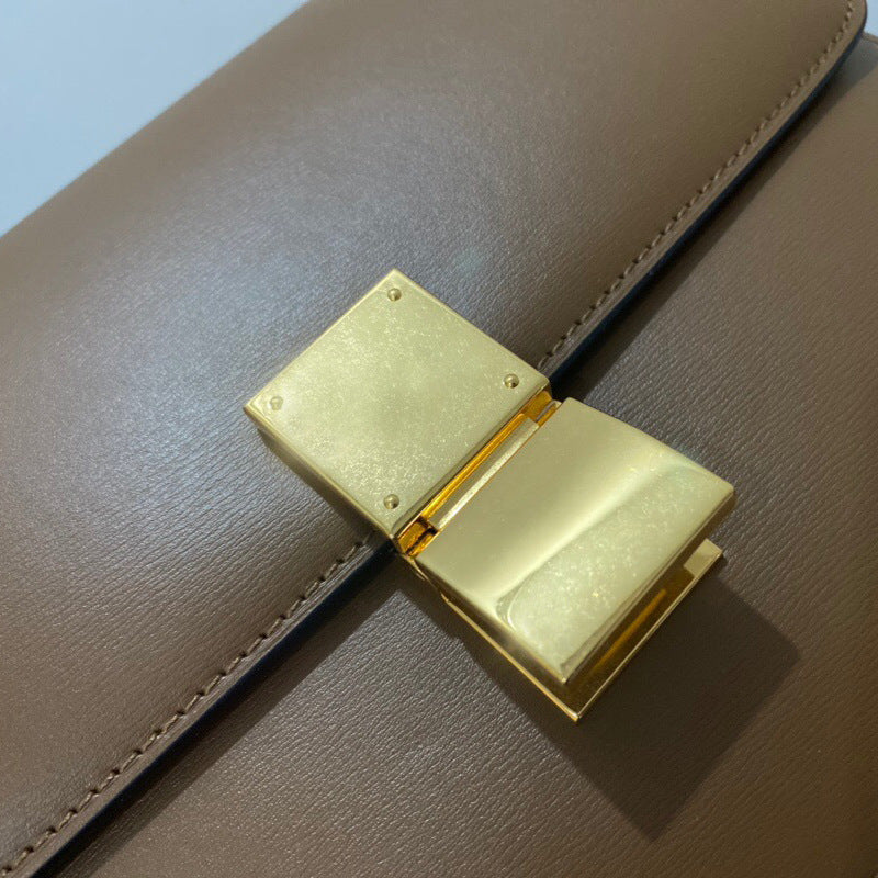 Fashion Cattlehide Leather Genuine Simple Retro Shoulder Bags