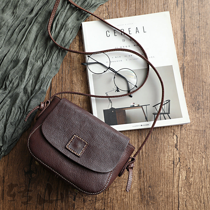 Women's First Layer Cowhide Retro Vegetable Tanned Leather Crossbody Bags