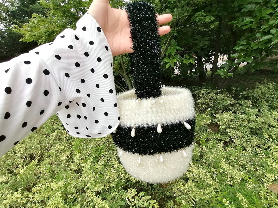 Women's Homemade Hand Woven Pearl Leisure Vacation Straw Handbags