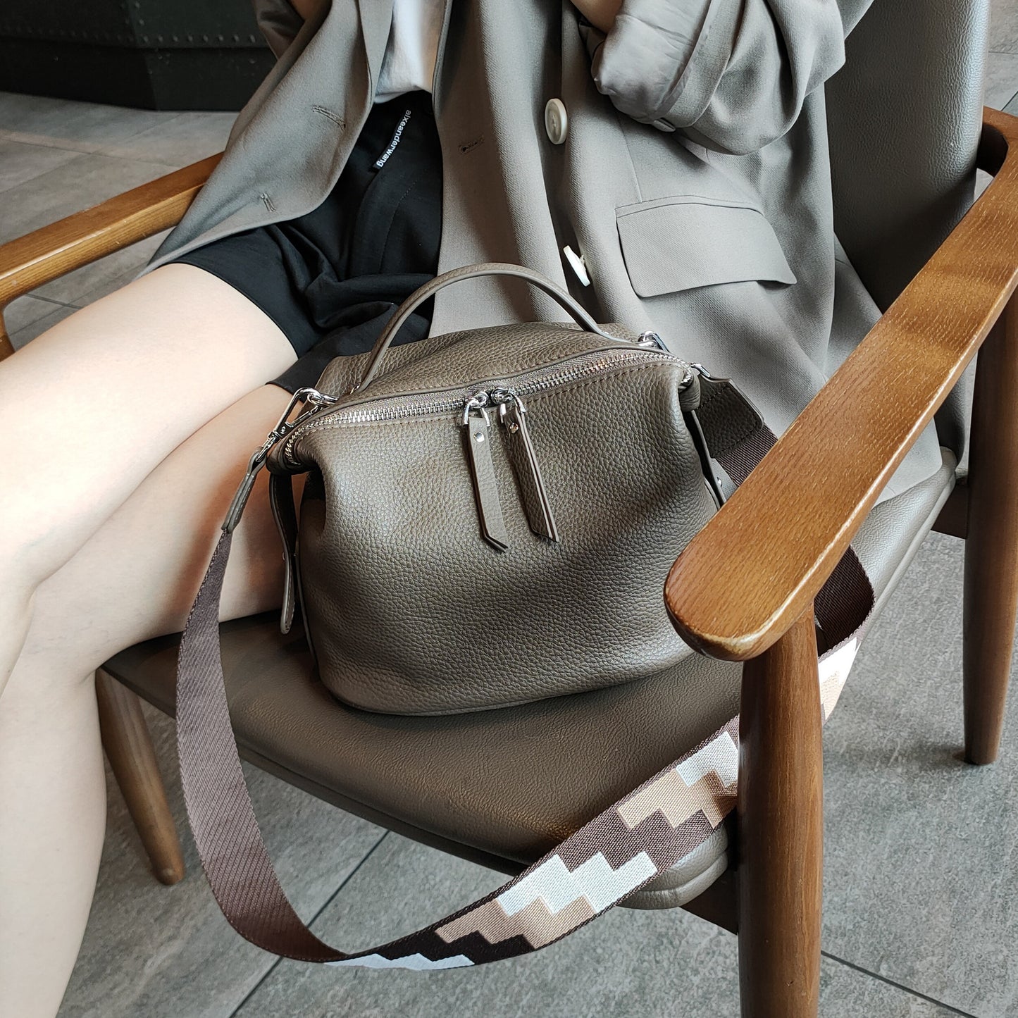 Women's Cow Leather Soft First Layer Wide Shoulder Bags