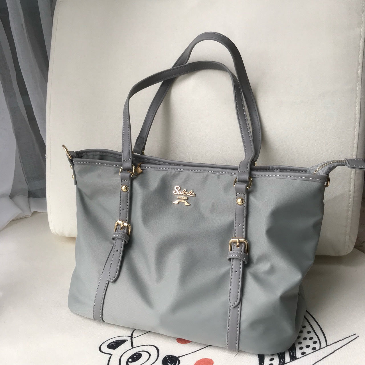 Women's Nylon Simple Popular Version Large Capacity Shoulder Bags
