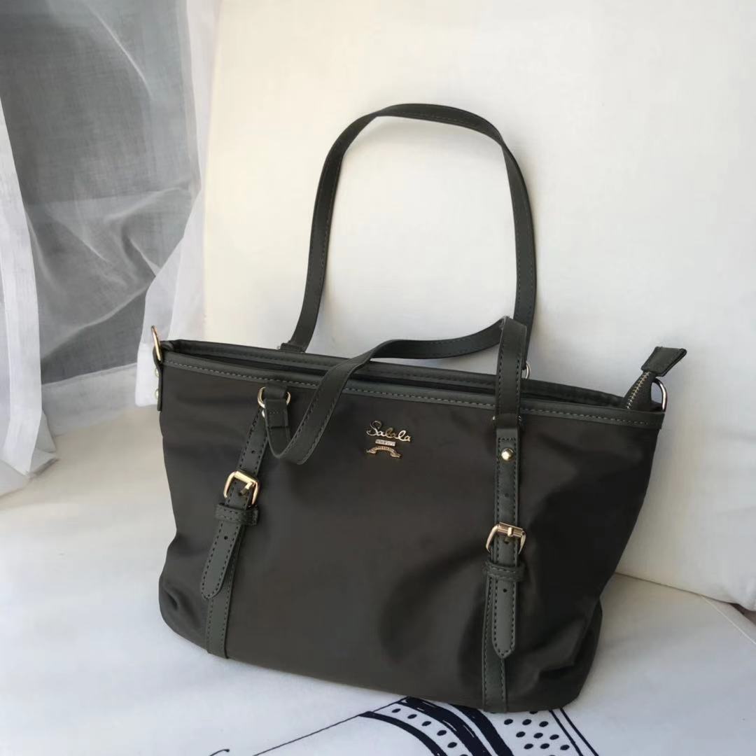 Women's Nylon Simple Popular Version Large Capacity Shoulder Bags