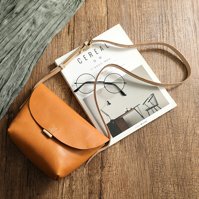 Women's Cow Leather Handmade Vegetable Tanned Genuine Crossbody Bags
