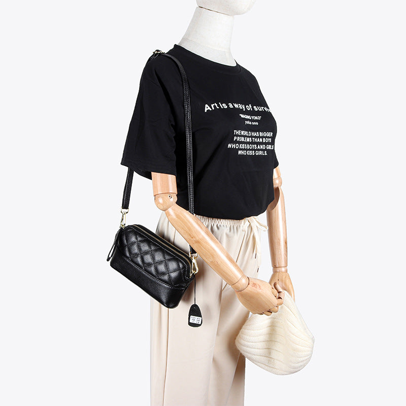 Women's Soft Leather Fashion Diamond Quilted Stray Bags