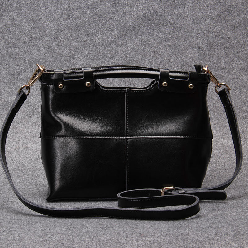 Women's Retro Leather Solid Color Genuine Shoulder Bags