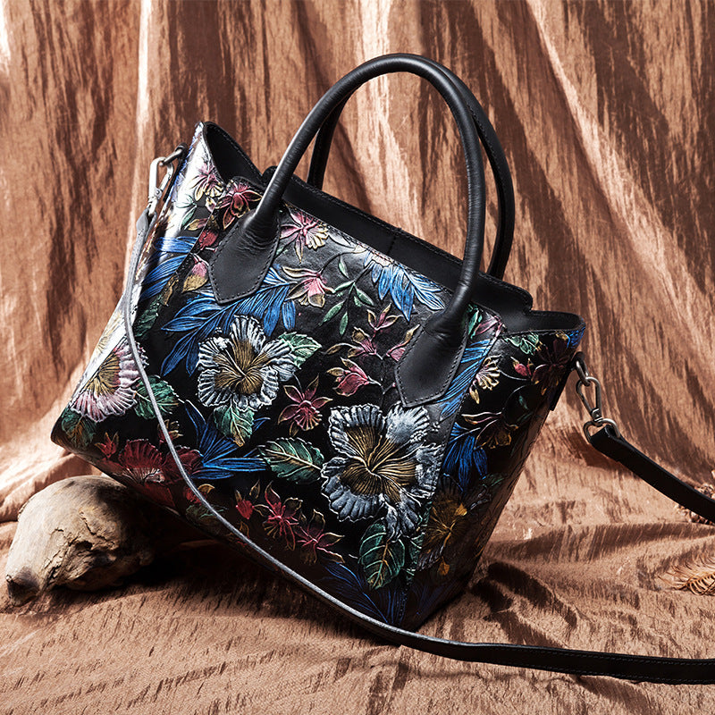 Women's Chinese Ethnic Style First Layer Cowhide Shoulder Bags