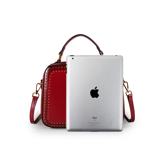 Women's Leather Fashion Rivet Retro Style Shoulder Bags