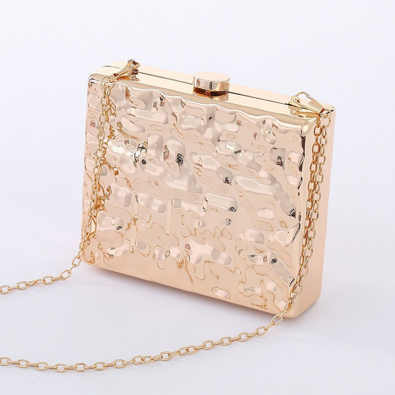 Women's Graceful Portable Relief Korean Clutch Evening Bags