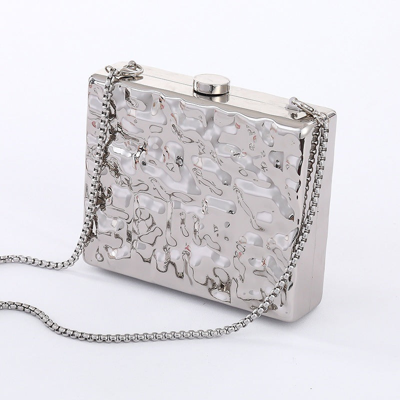 Women's Graceful Portable Relief Korean Clutch Evening Bags