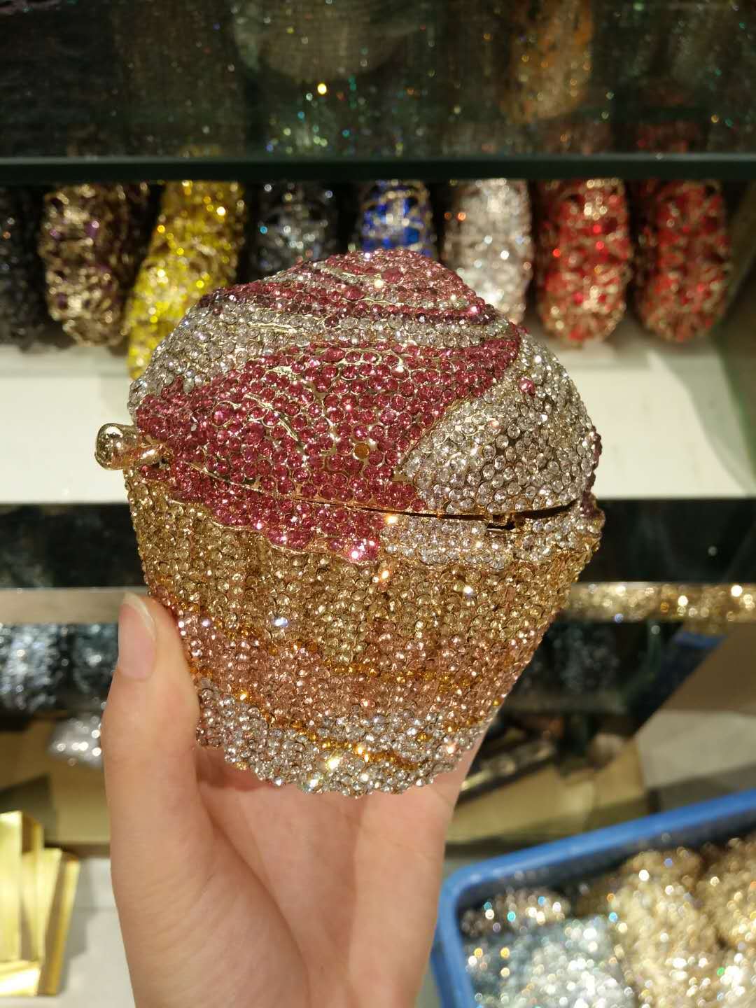 Women's Selected Paper Cup Cake Ice Cream Full Bags