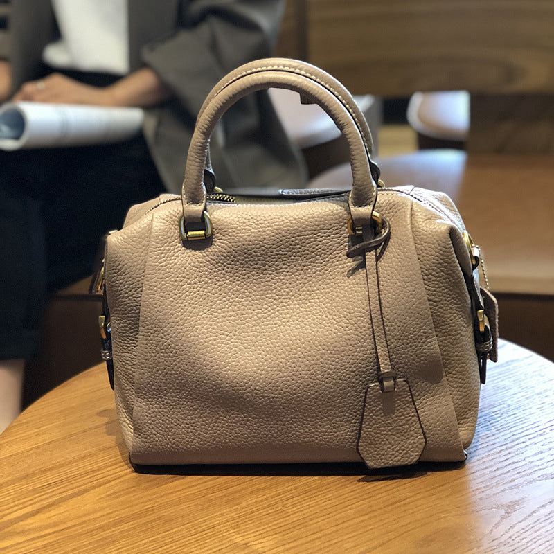 Women's & Men's Spring Genuine Leather Fashion First Layer Cowhide Boston Handbags
