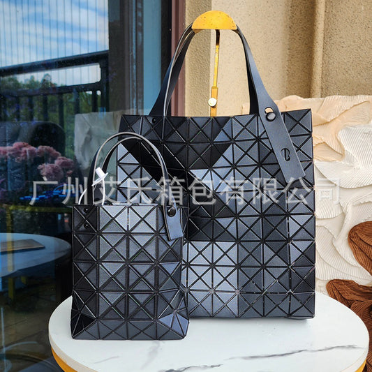 Style April Limited Grid Commuter Size Shoulder Bags