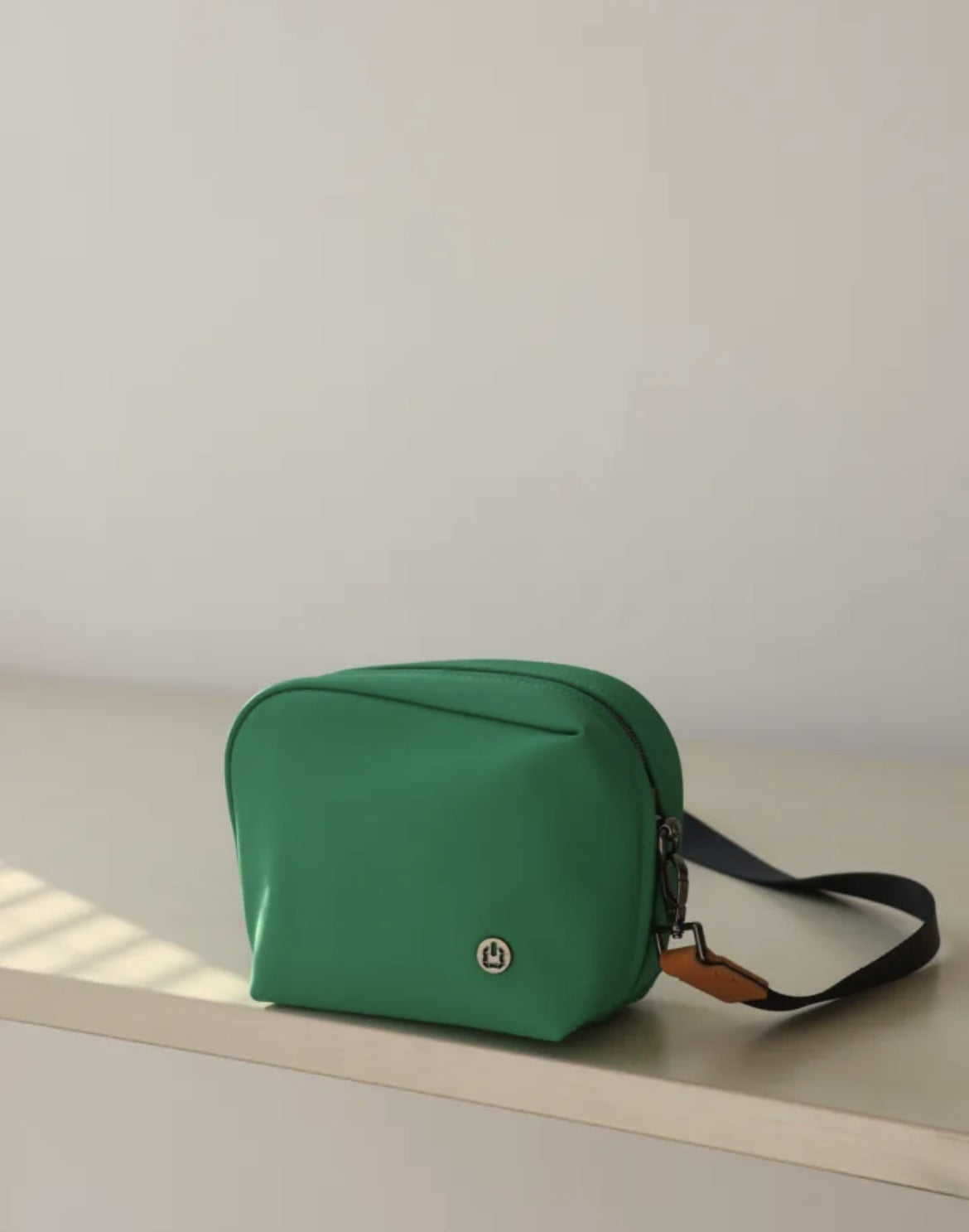 Creative Minority Design Light Cycling Commuter Bags