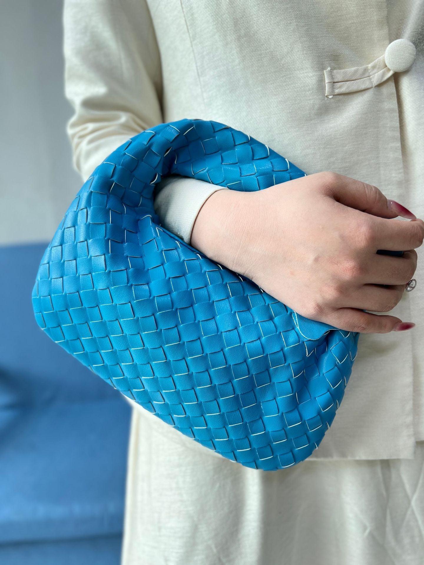 Classic Trendy Cool Hand-woven Horn Portable Handbags