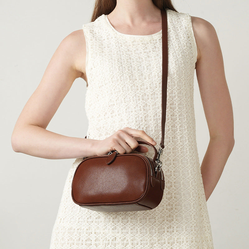 Women's Versatile High-grade First Layer Cowhide Niche Crossbody Bags