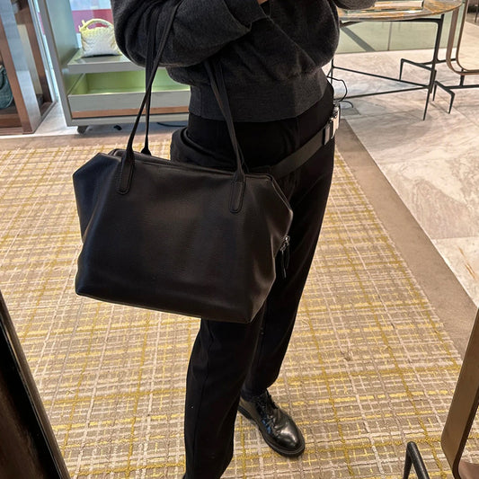 Women's Summer Wind Soft Grain Leather Saddle Handbags