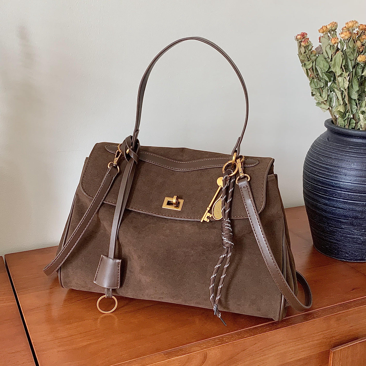 Retro High-grade Frosted Fashionable Large Capacity Shoulder Bags