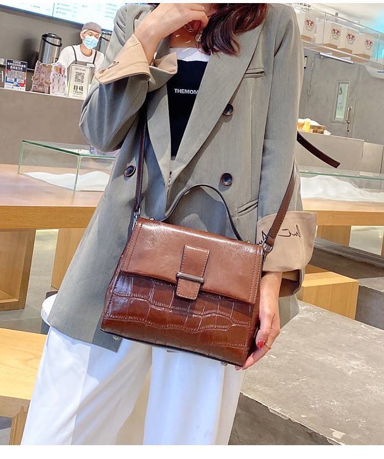 Women's Genuine Leather Fashion Trendy Korean First Layer Handbags