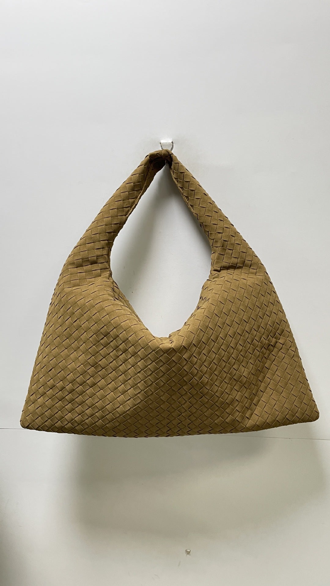 Beautiful Attractive Frosted Large Capacity Portable Handbags